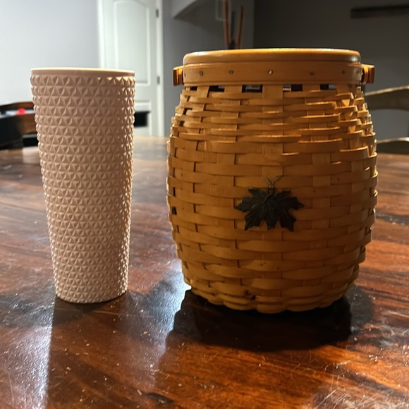 Toilet paper holder longaberger basket - Picture 9 of 13